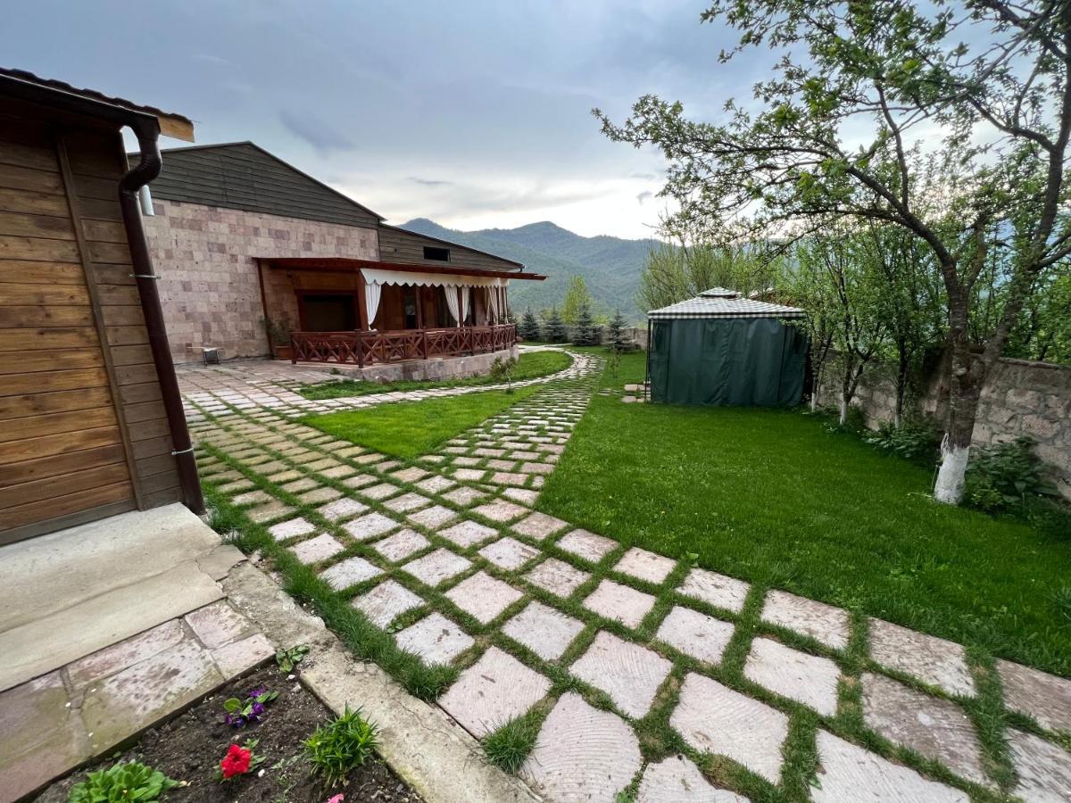 Balkonchik Guesthouse Dilijan Exterior foto